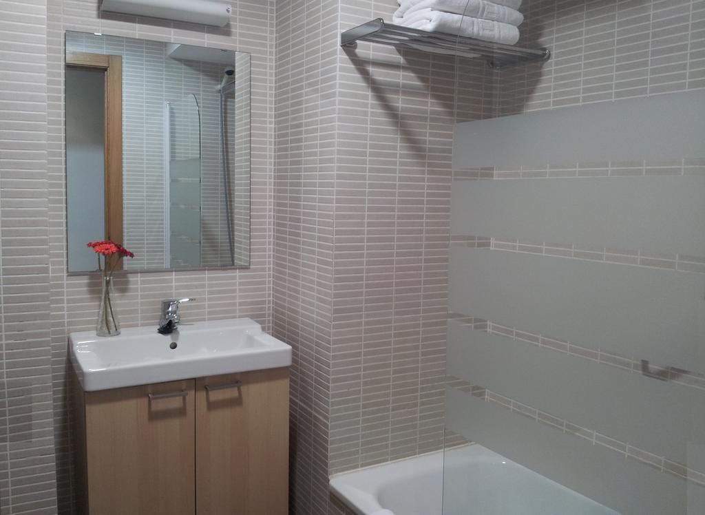 Apartamentos San Isidro 44 غرناطة الغرفة الصورة