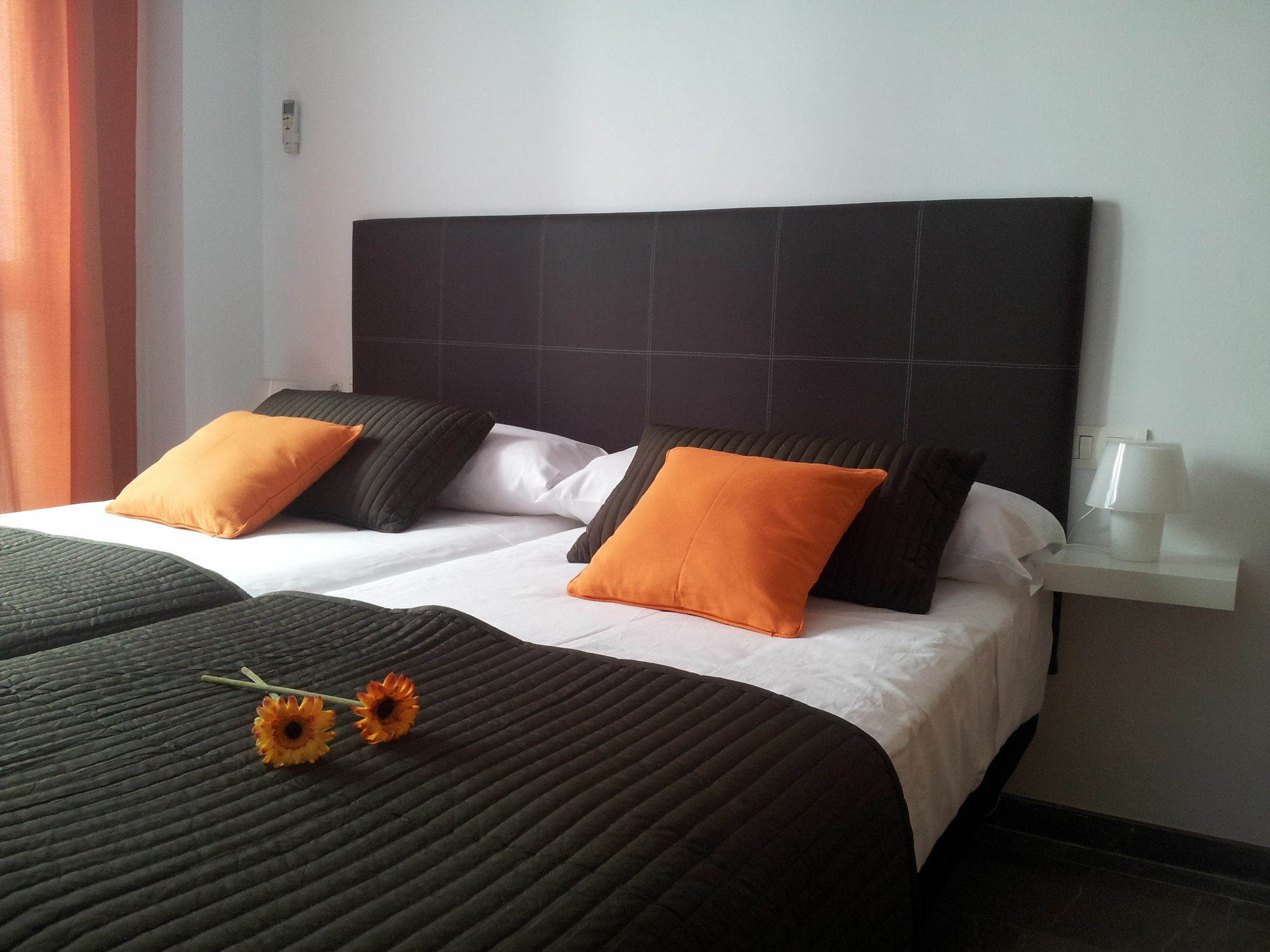 Apartamentos San Isidro 44 غرناطة المظهر الخارجي الصورة